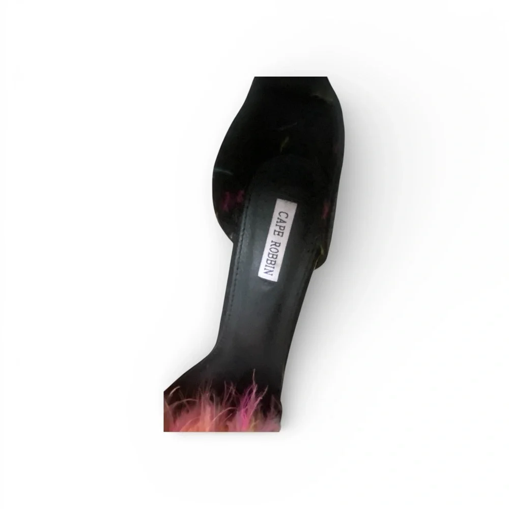 REAL FEATHER heels